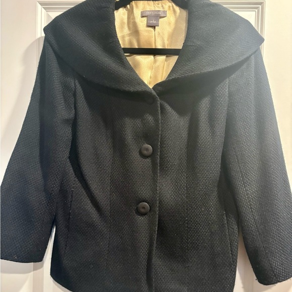 Ann Taylor Jackets & Blazers - Ann Taylor Classic Black Textured Women's Blazer